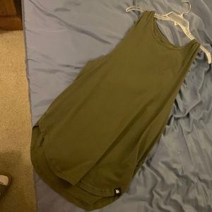 YOUNGLA scallop muscle tank